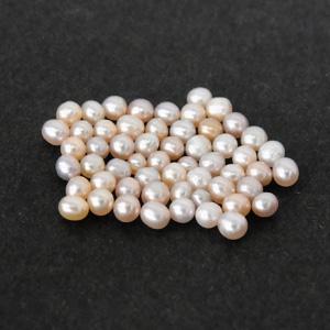 淡水パール 2mm 〜 2.5mm-